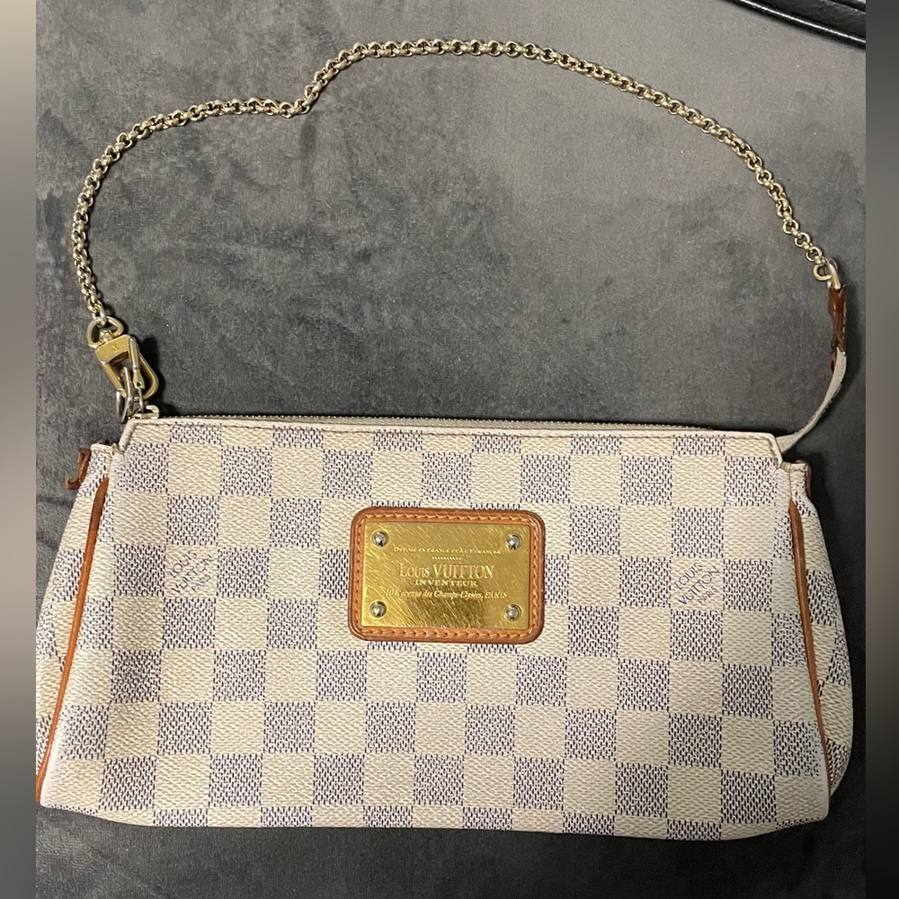 Louis Vuitton Eva Clutch